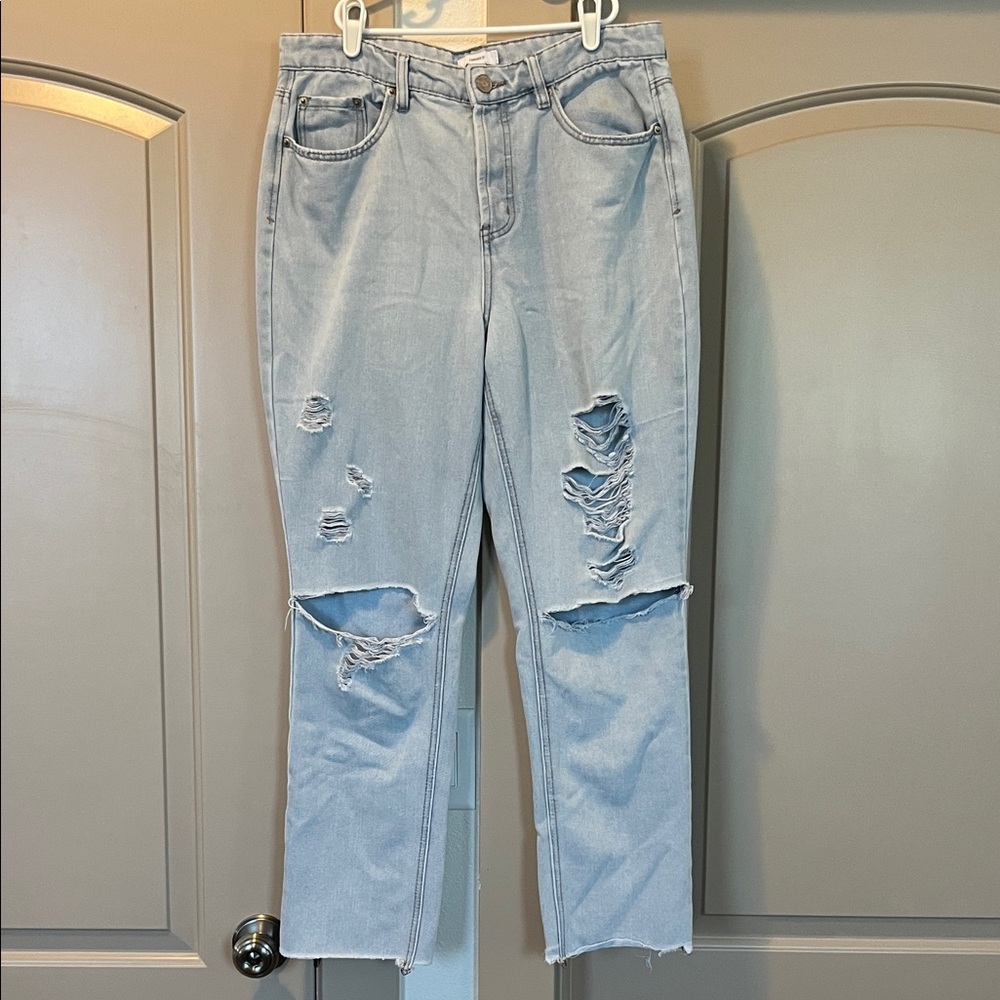 Forever 21 Light Blue Distressed Straight Leg Jeans